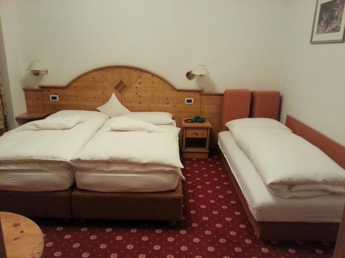 Hotel Garni Royal 아라바 외부 사진
