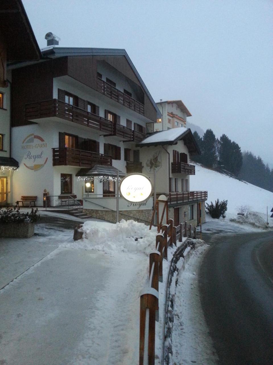 Hotel Garni Royal 아라바 외부 사진